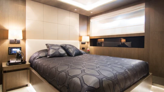 double 1 119 2497 urqr96gS